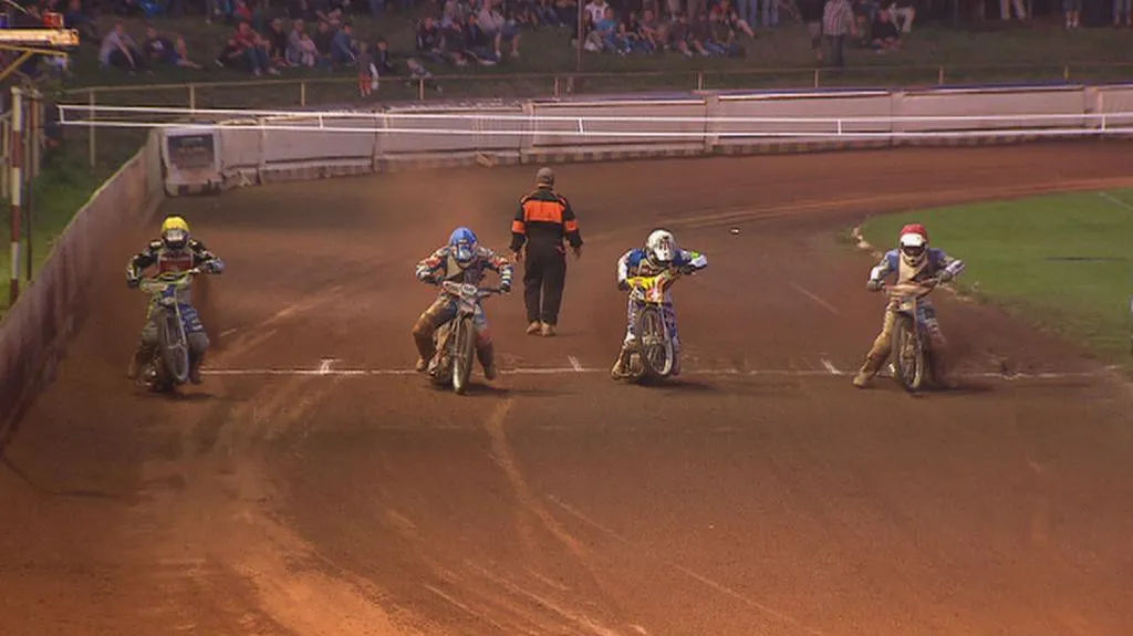 Zlatá přilba ČR na ploché dráze 2011