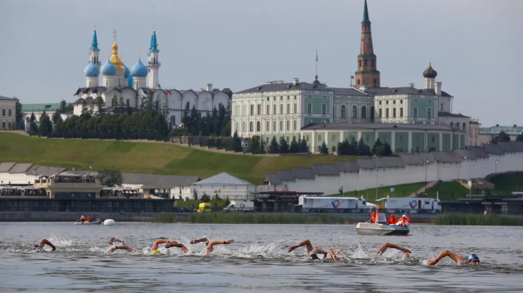 Závod mužů na 25 km na plaveckém MS v Kazani