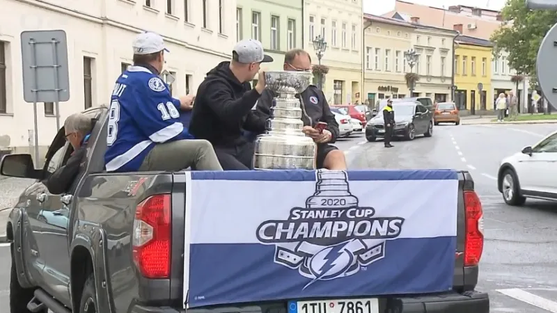 Palát ukázal Stanley Cup Místečanům