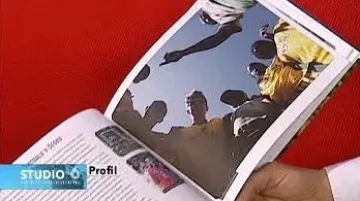 Kniha o africkém fotbalu Robina Ujfalušiho