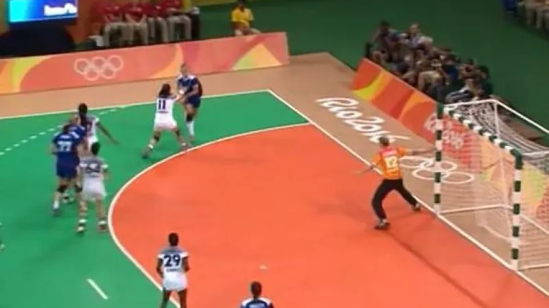 Házenkářky Ruska přehrály Francii a slaví zlaté medaile