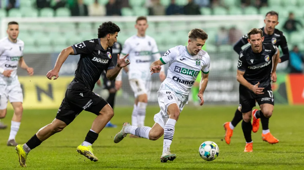 Samuel Šigut v dresu Karviné