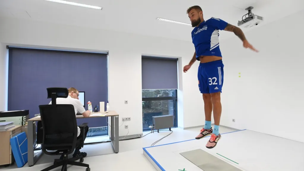 Vít Beneš při fyzických testech Sigmy Olomouc