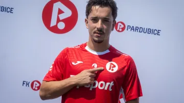 Pardubice vstupují s novým logem a dresy do nové éry