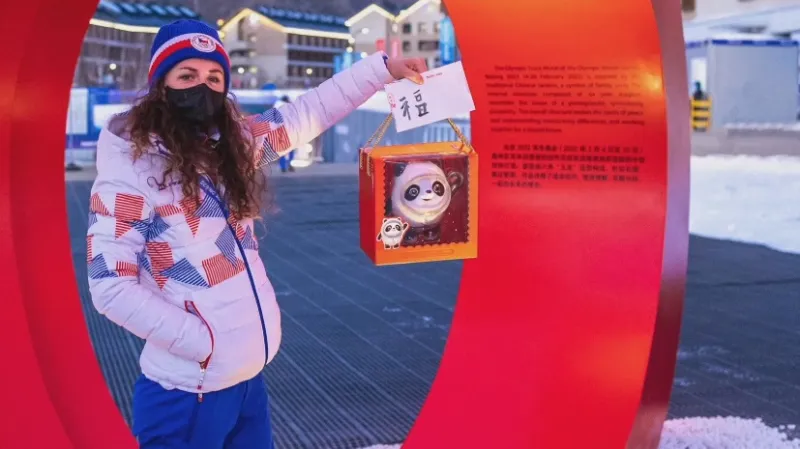 Biatlonisté mají režim uzpůsobený rozvrhu závodů. Jislové se líbí maskot