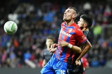 Tomáš Chorý v zápase s Dinamem Záhřeb