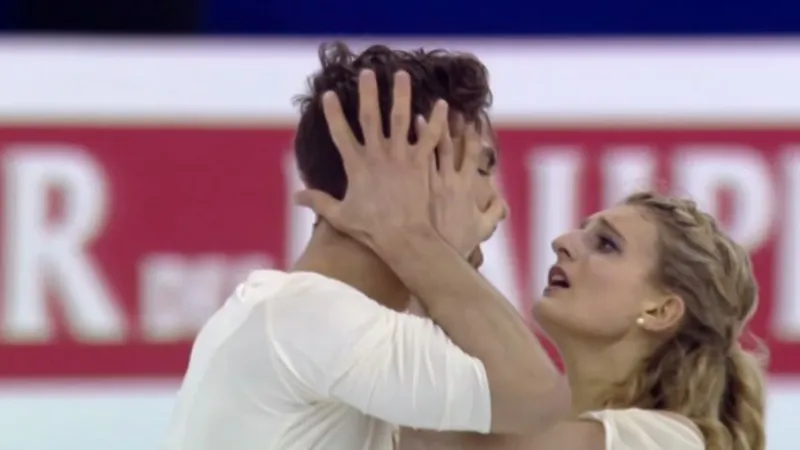 Téměř dokonalý tanec Papadakisové a Cizerona