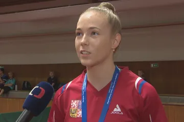 Záděrová se vrátila z juniorského ME se zlatem ze čtyřhry