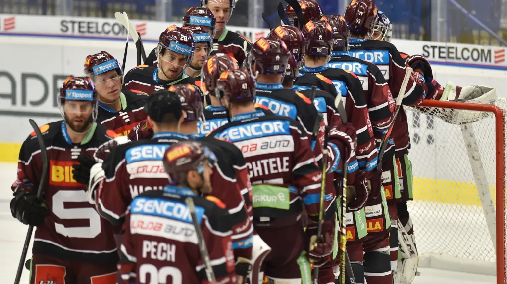 Slavící hokejisté Sparty