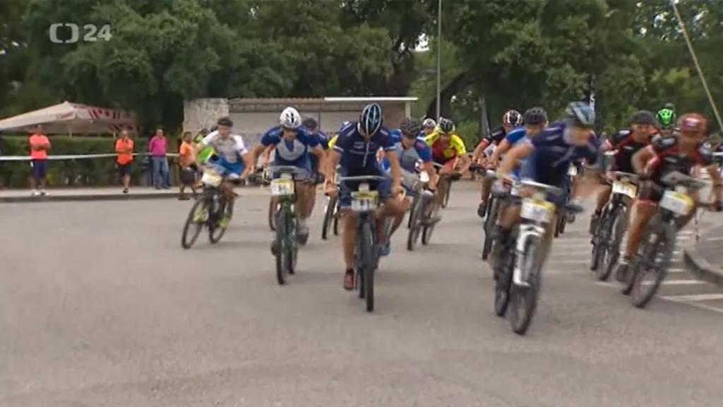 České štafety zazářily na MS v orientačních závodech horských kol