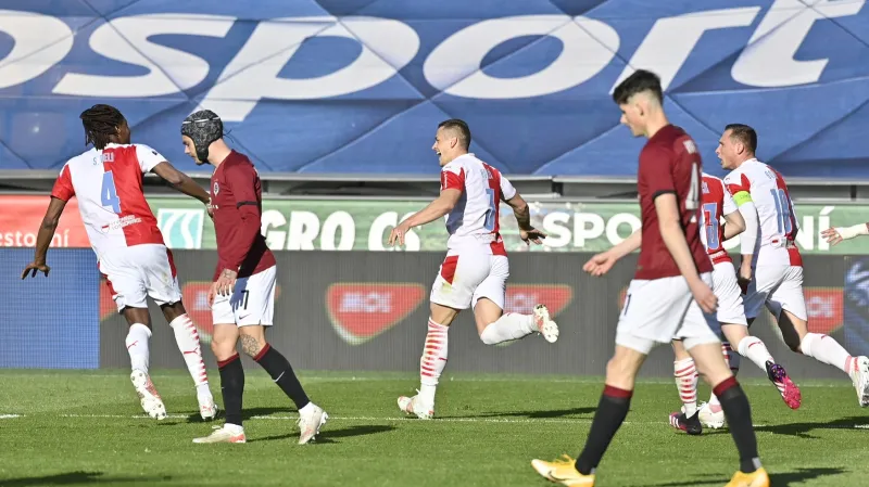 Sestřih semifinále poháru Sparta - Slavia