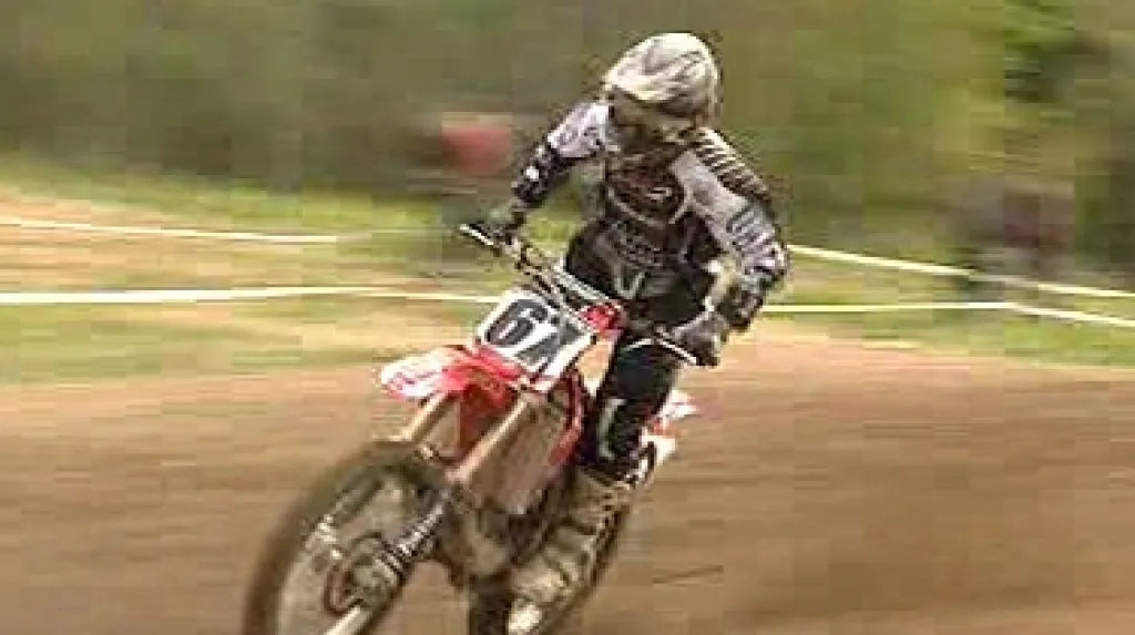 Motokrosový závodník