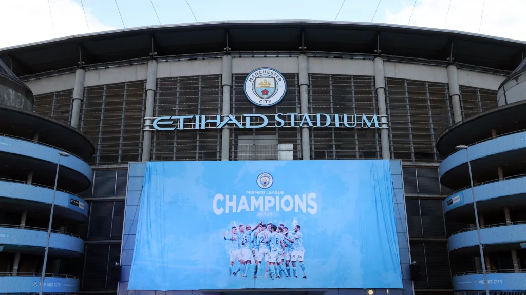 Manchester City se raduje ze zisku titulu Premier League