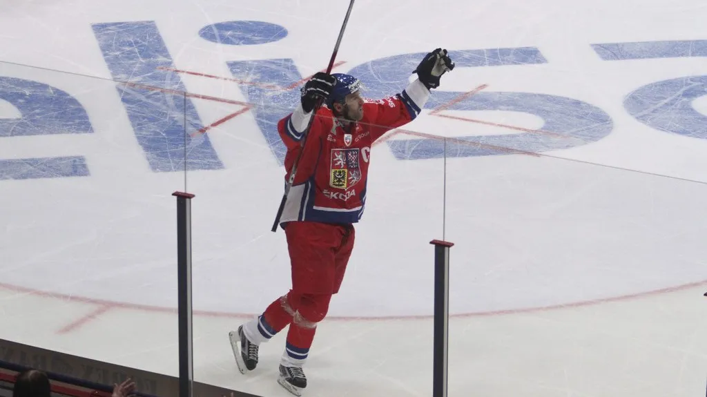 Nedvěd se raduje z gólu