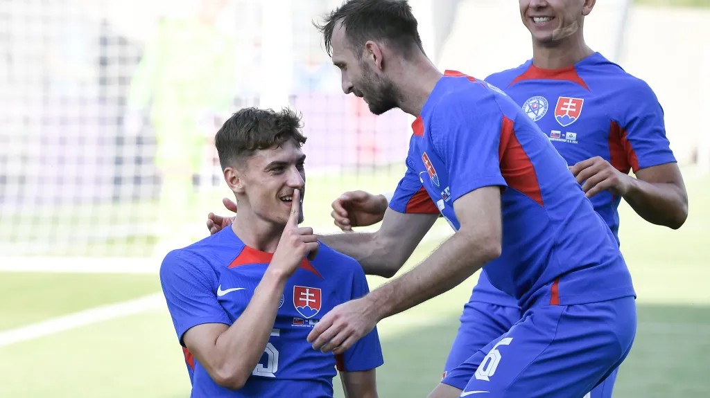 Tomáš Rigo slaví gól v dresu Slovenska
