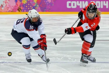 Utkání hokejistek Kanady a USA