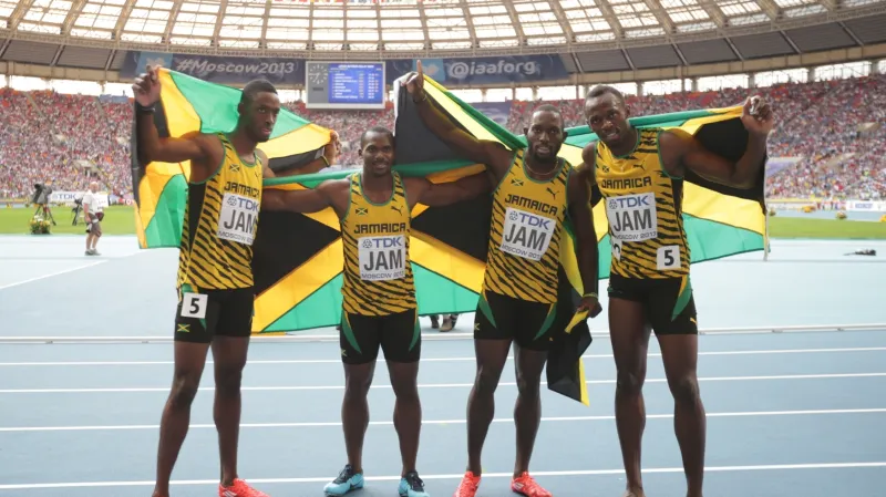 Štafetu na 4x100 metrů ovládli Jamajčané