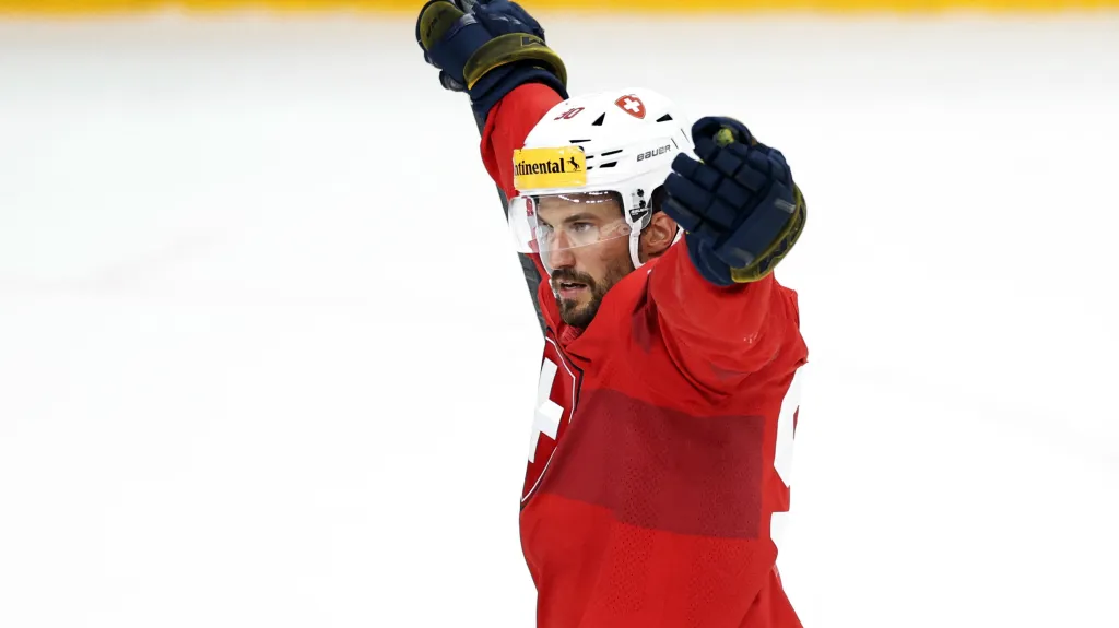 Kapitán Švýcarů Roman Josi