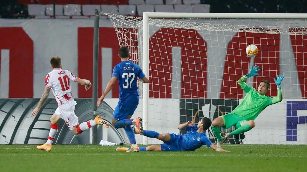 Filip Nguyen v duelu s Crvenou zvezdou