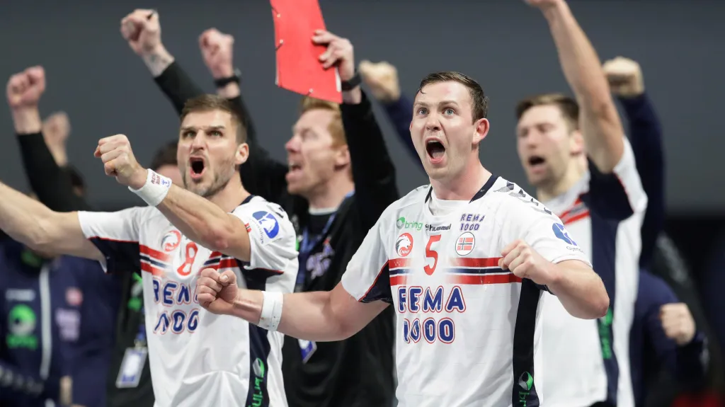 Radost norských opor Myrhola a Sagosena