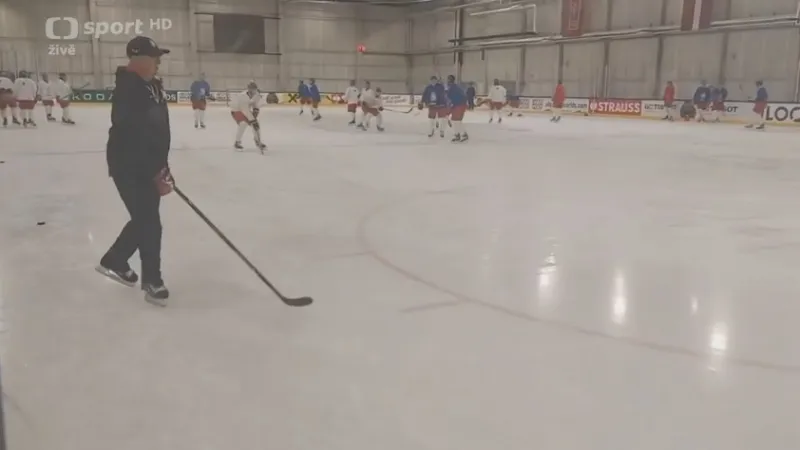 Hokejisté poprvé trénovali na ledě v Rize