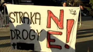 Slávističtí fandové protestují