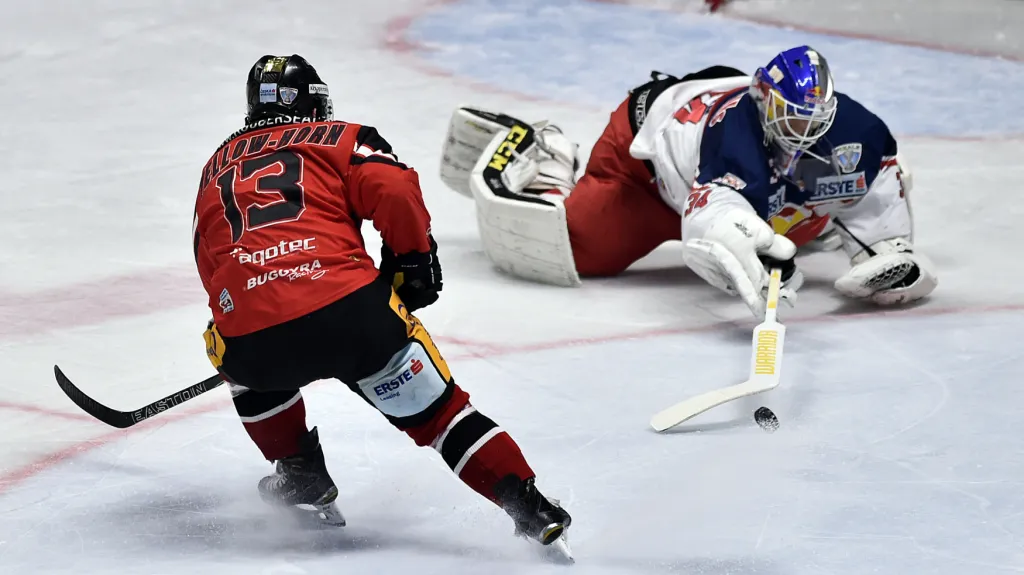 Colton Yellow Horn v dresu Znojma