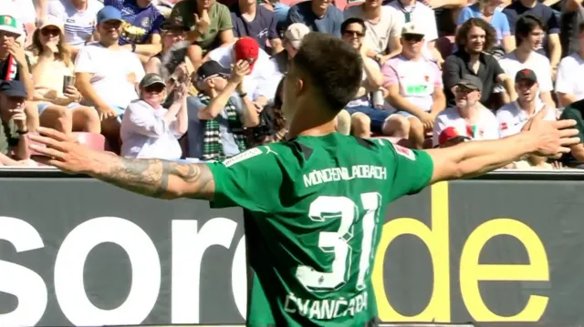 Čvančara při debutu v Bundeslize zazářil dvěma góly