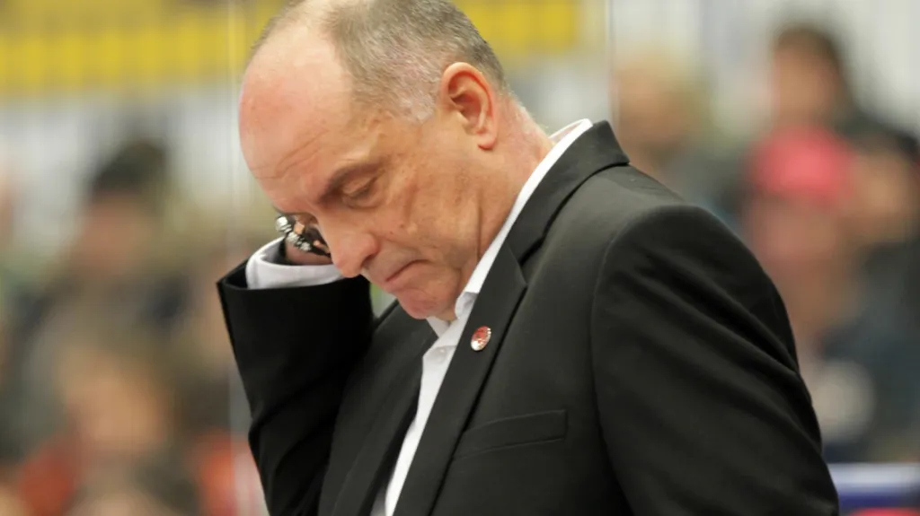 Trenér Třince Vladimír Kýhos