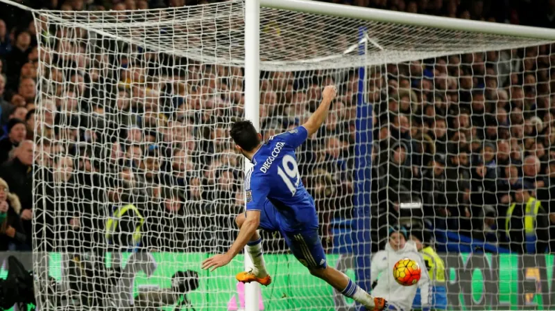 Diego Costa srovnává v nastavení na 1:1