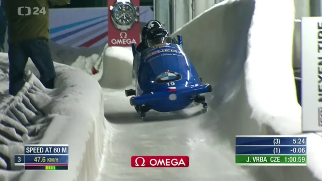 Český čtyřbob s Vrbou ve Winterbergu skončil 17.