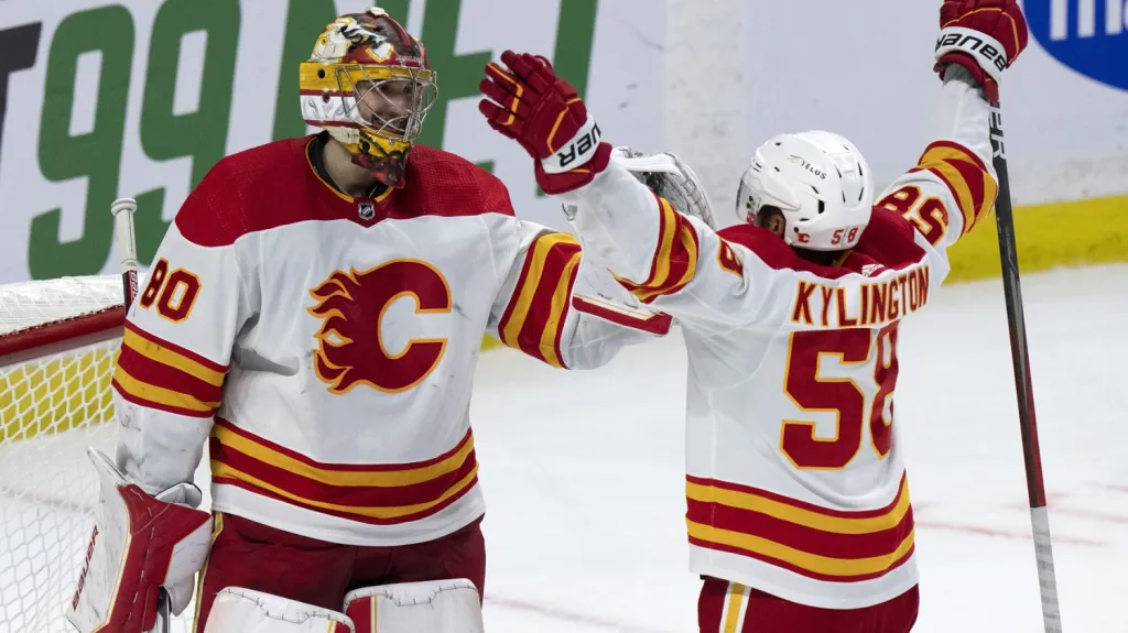 Dan Vladař slaví vychytanou nulu