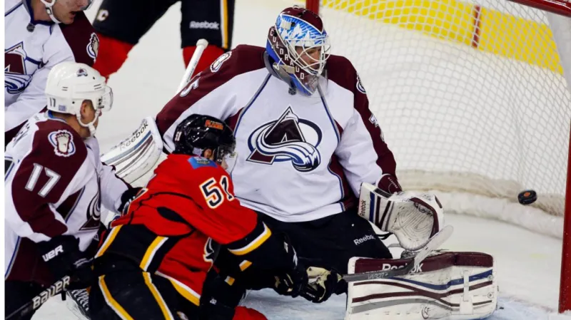 Roman Horák střílí svůj první gól v NHL