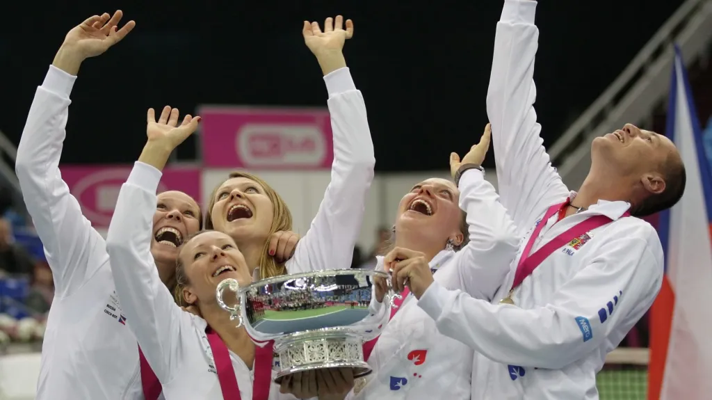 Češky slaví loňský fedcupový triumf