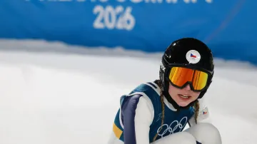 Skok Anežky Indráčkové ve 2. kole na velkém můstku