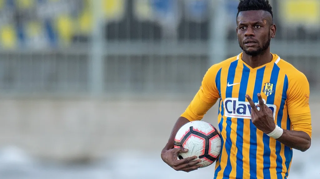 Bidje Manzia v opavském dresu