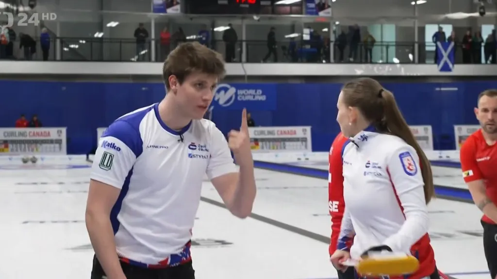 Curleři Zelingrová s Chabičovským vstoupili do MS