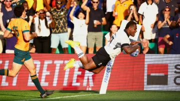 Austrálie – Fidži: Minela wallabies po odkopu a vítězná pětka Tuisovy