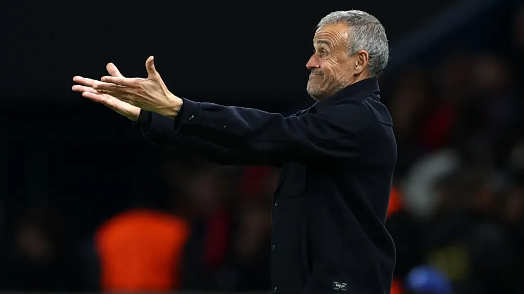 Trenér PSG Luis Enrique