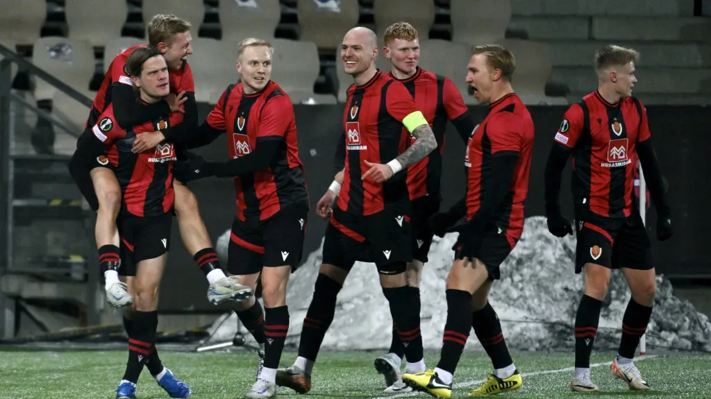 Radost fotbalistů Víkinguru Reykjavík