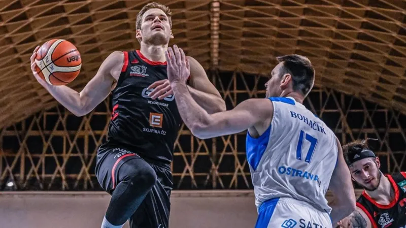 Utkání Nová Huť – Nymburk