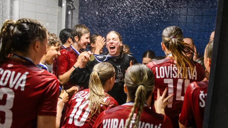 Bronzové oslavy v české kabině