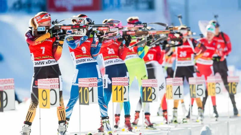 Sestřih hromadného závodu biatlonistek z Pokljuky