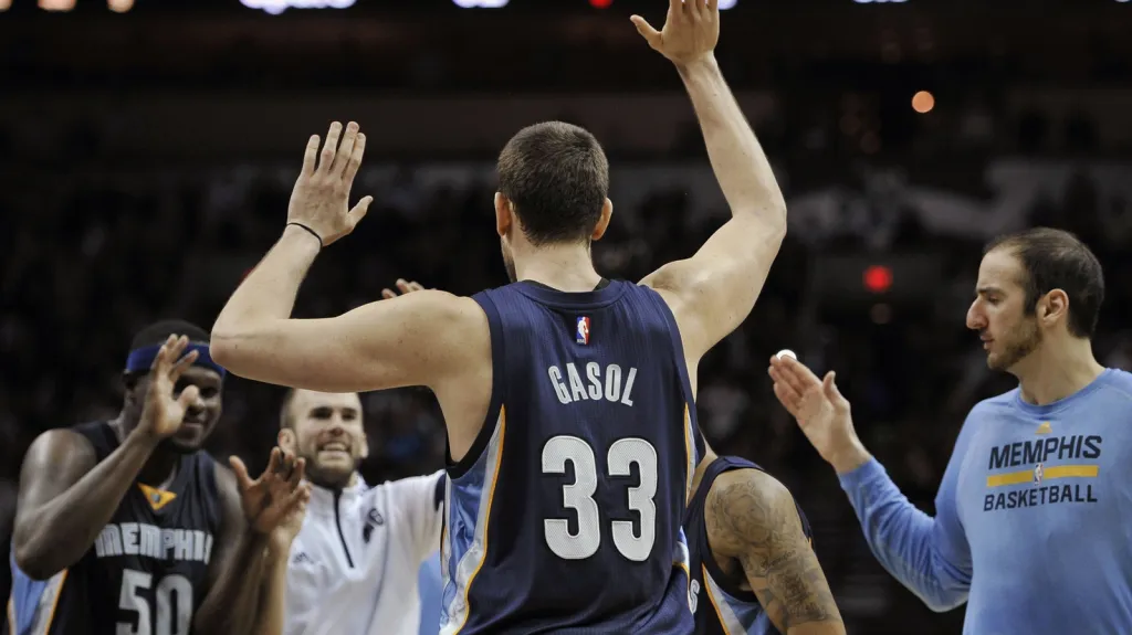 Radost basketbalistů Memphisu