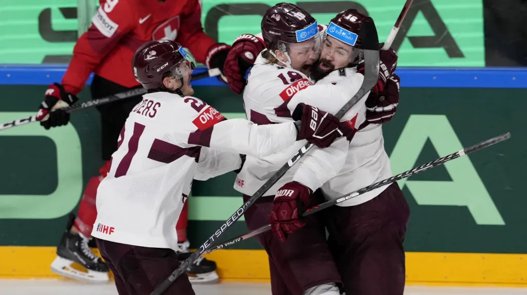 Radost hokejistů Lotyšska