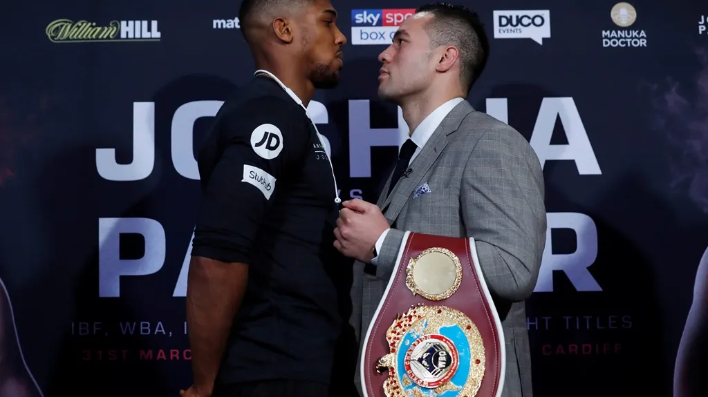 Anthony Joshua a Joseph Parker
