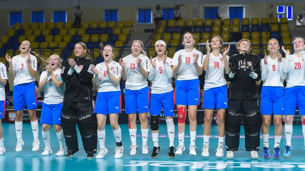 České juniorské florbalistky vybojovaly historicky první stříbro na MS