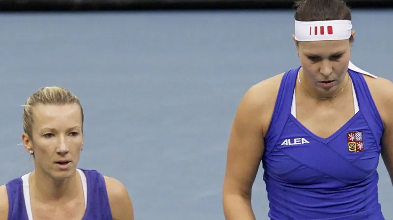 Lucie Hradecká a Květa Peschkeová