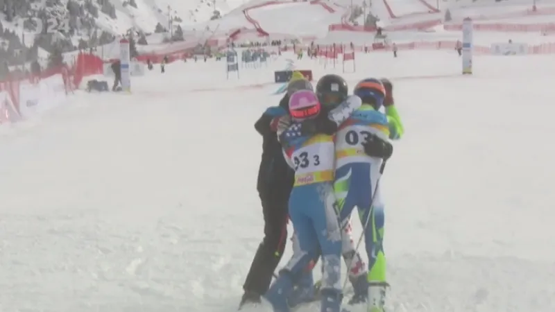 Čeští sjezdaři získali na univerziádě zlato v závodě družstev