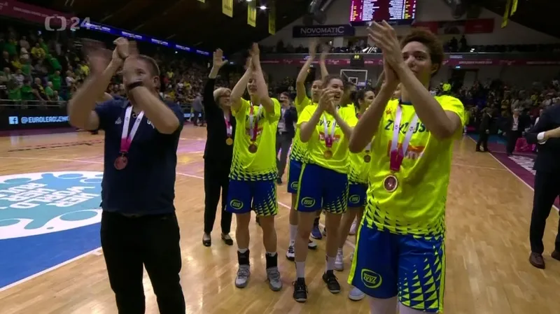 Basketbalistky USK porazily Šoproň a v Eurolize slaví třetí místo